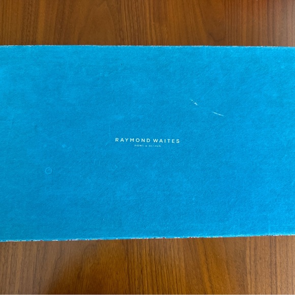 Raymond Waites Jewelry Organizer with 18 Compartments - Picture 2 of 9